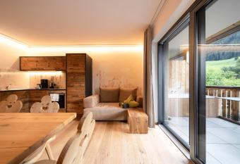 Sonnleiten - Apt. 1 Sonnenadler has Balcony rooms