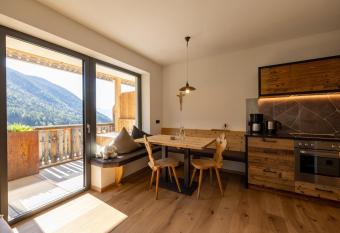 Sonnleiten - Apt 3 Sonnenalm has Balcony rooms