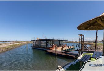 Barcos Casa OstrAveiro has Balcony rooms