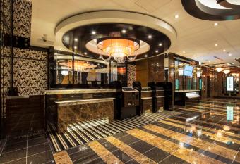 APA Hotel Nagoya Ekimae Kita allows 18 year olds to book a room