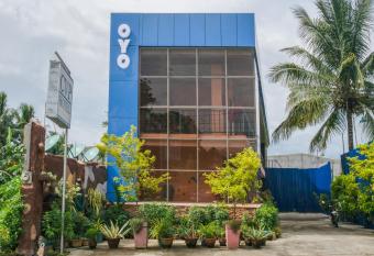 OYO 615 Cvp Hotel allows 18 year olds to book a room