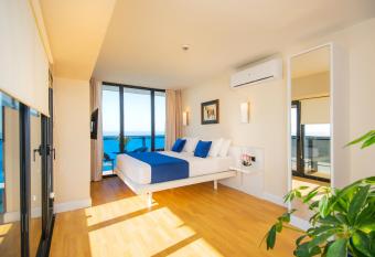 Orbi City Hotel Official allows 18 year olds to book a room