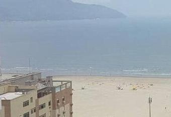 2 quartos- Estanconfor Vista Mar AC garagem sacada has Balcony rooms