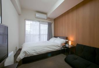 Hostel 758 Nagoya Station 1D has Balcony rooms