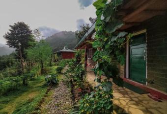 Zenoaks Homestay has Balcony rooms
