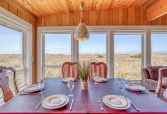 Sea Princess (MCA 1227) has Balcony rooms