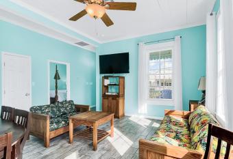 Rest Ashore has Balcony rooms