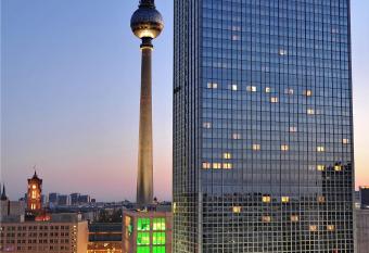 Park Inn by Radisson Berlin Alexanderplatz allows 18 year olds to book a room