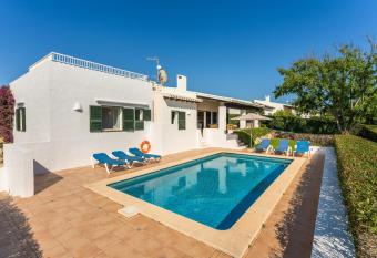 Bini S Aigo has Balcony rooms