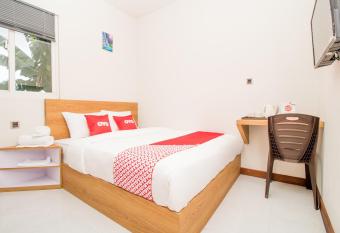 OYO 3307 Ayudia Guesthouse allows 18 year olds to book a room