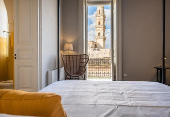 PALAZZO GARZIA - Dimora storica has Balcony rooms