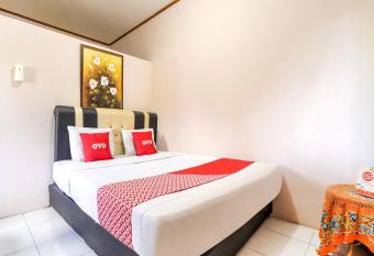 OYO 3509 Pondok Yanti allows 18 year olds to book a room
