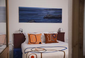 Suites The Marcel has Balcony rooms