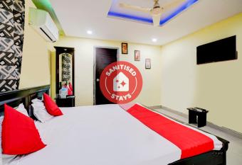 OYO 72073 Imperial Guest House allows 18 year olds to book a room