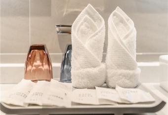 Lavande Hotel Chengdou Qingbai River Phoenix Lake allows 18 year olds to book a room