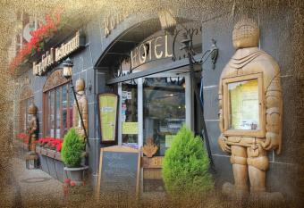 Burg-Hotel & Hostel Cochem has Balcony rooms