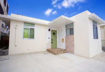 stylish House URUMA has Balcony rooms