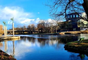 Hotell BOULOGNE has Balcony rooms