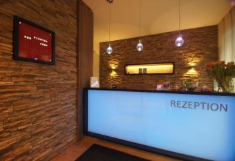 Hotel Deutsches Haus allows 18 year olds to book a room