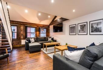 27 Stanley Street Aparthotel by UStay has Balcony rooms