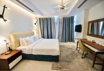 Waterfront Hotel Apartment has Smoking rooms