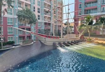 Grande Caribbean Condo Resort TLH has Balcony rooms