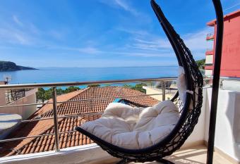 Himara 28 Hotel has Balcony rooms