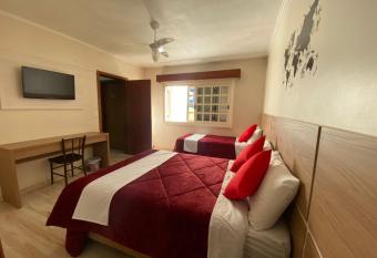 Casa do Rogerio Hostel - Unidade Shopping has Balcony rooms