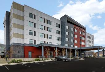 Hyatt Place Prince George allows 18 year olds to book a room