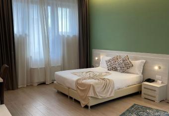 Palazzo Marignano Hotel has Balcony rooms