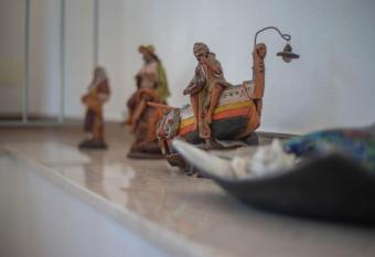 Holiday Nizza House has Balcony rooms