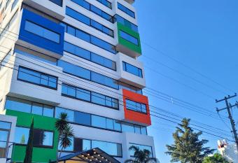 Puebla Inn Express allows 18 year olds to book a room