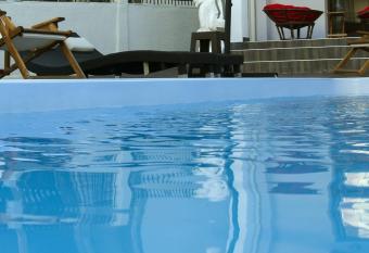 Villa azzuro has Balcony rooms