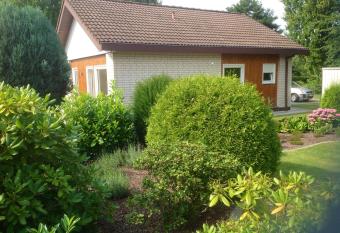 Haus Weserbergland has Balcony rooms