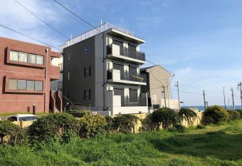 Purpose Resort Ocean View Kamakura allows 18 year olds to book a room