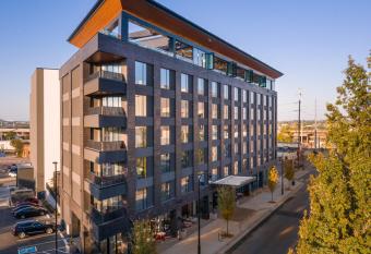 TownePlace Suites by Marriott Nashville Downtown/Capitol District has Balcony rooms