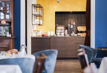 Hotel SONATA has Balcony rooms