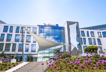 Radisson Blu Hotel Sopot has Balcony rooms