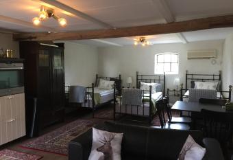 Annexet allows 18 year olds to book a room