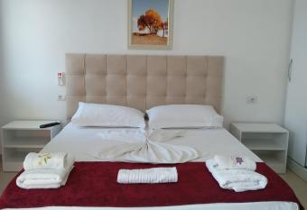 Guest House Gerard has Balcony rooms