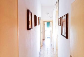 Casa Ilaria allows 18 year olds to book a room