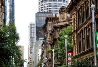 A by Adina Sydney has Balcony rooms