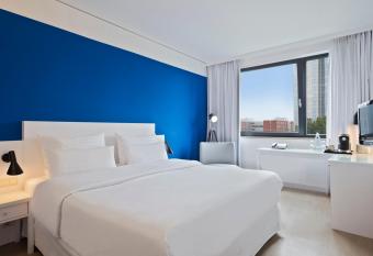 Hotel Frankfurt Messe Affiliated by Meli   allows 18 year olds to book a room