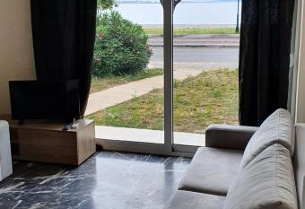 Nafpaktos Seaside Apartment has Smoking/Balcony rooms