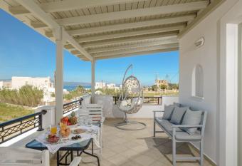 Orkos Naxian Wave 2 has Balcony rooms