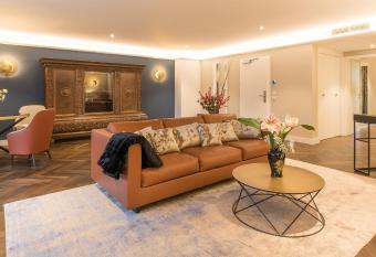 Hotel Bayerischer Hof has Balcony rooms