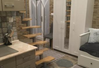 M  ra apartmanh  z has Balcony rooms