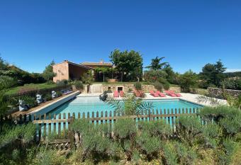 Hestia has Balcony rooms