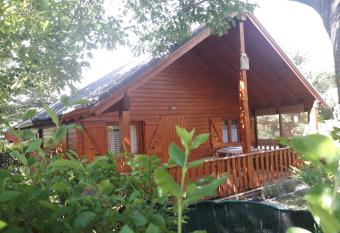 PRL Le V  drignans - PRL El Pastural allows 18 year olds to book a room