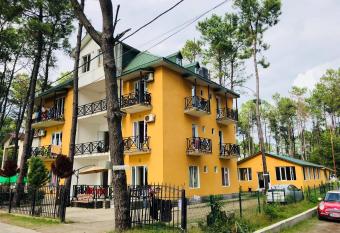 Bajo Shekvetili has Balcony rooms